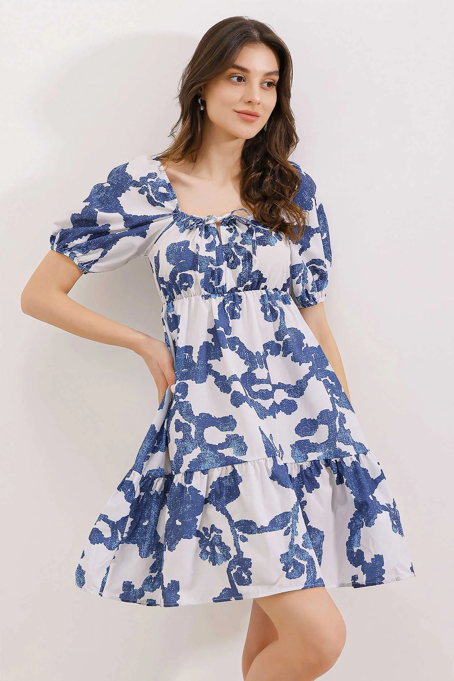 2351 kloş poplin elbise